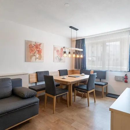 Holiday home Haus Aventurin