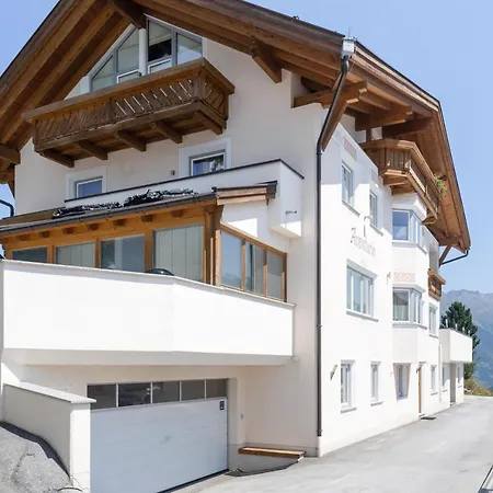 Holiday home Haus Aventurin *