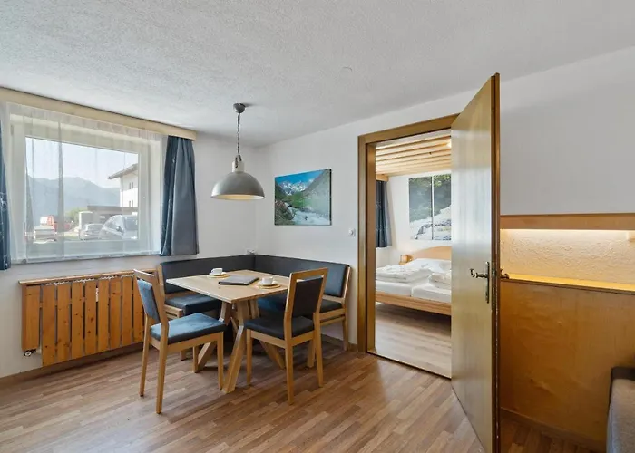 Haus Aventurin بيت للعطل *